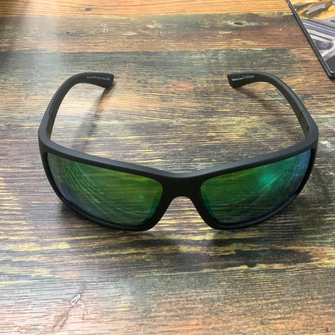 Waterland Laydown - Green Mirror