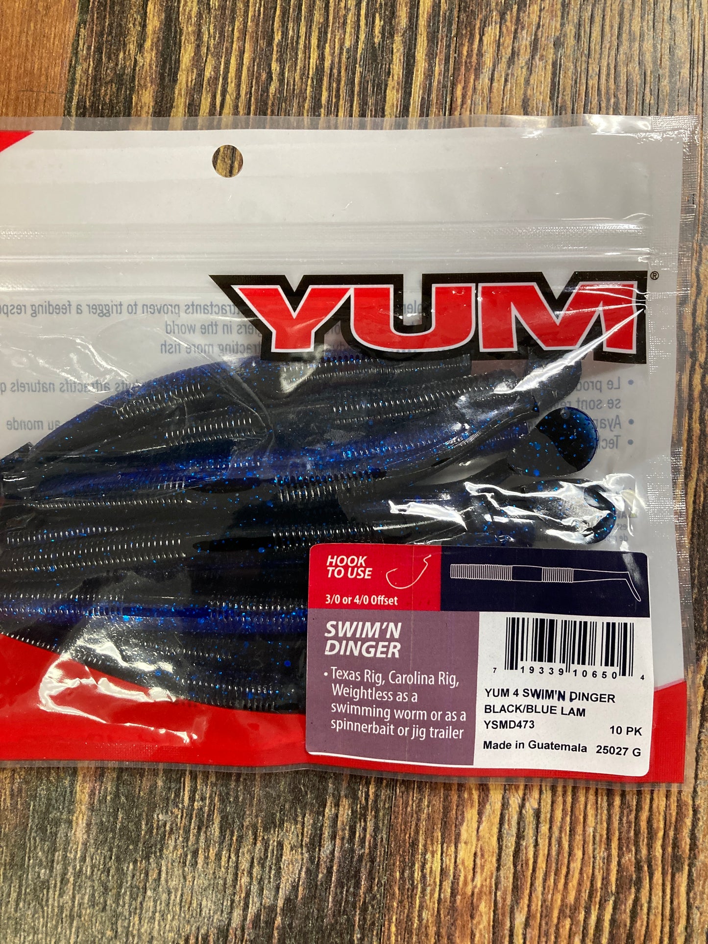 Yum Swim N Dinger 4” Black/Blue Laminate