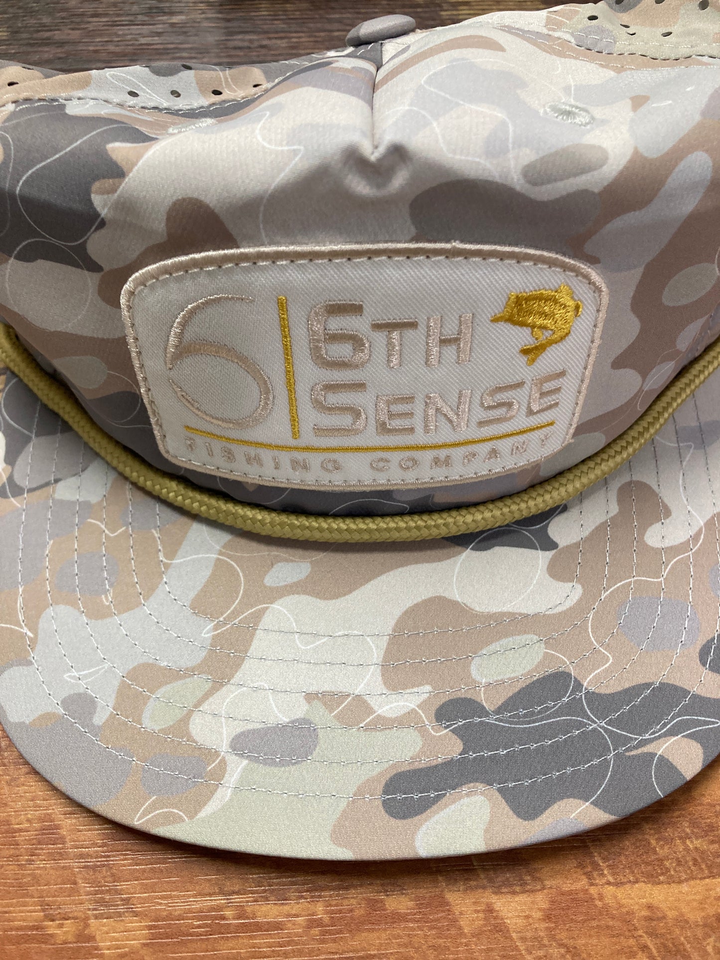 6th Sense Hat-521