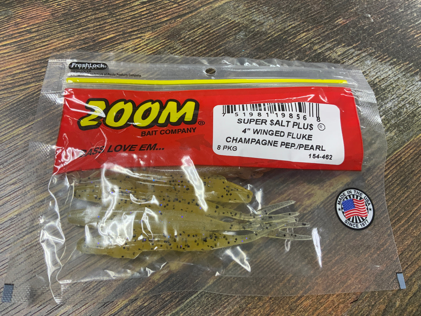 Zoom Winged Fluke 4" Champagne Pepper Pearl