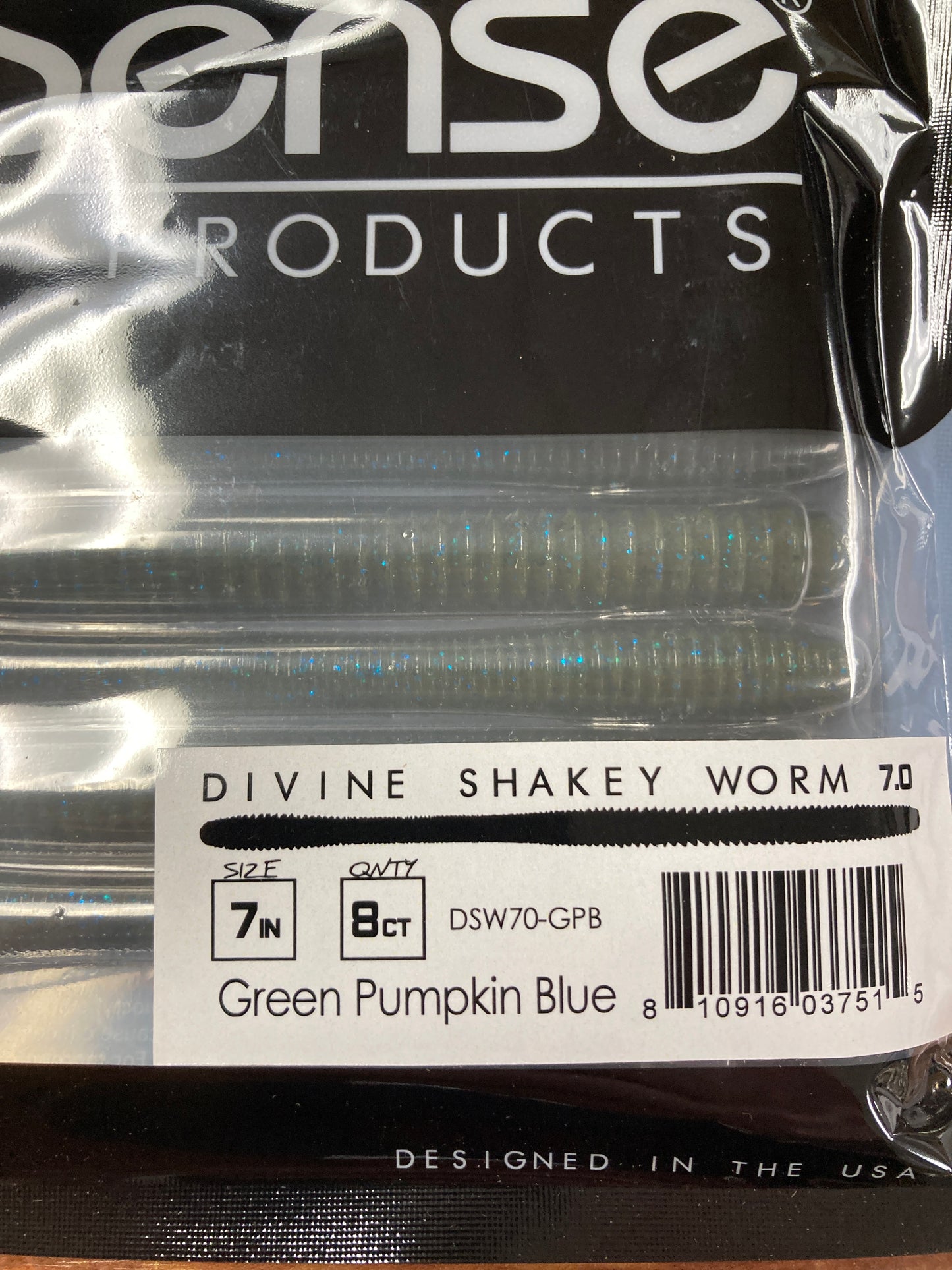 6th Sense Divine Shakey Worm 7.0 Green Pumpkin Blue
