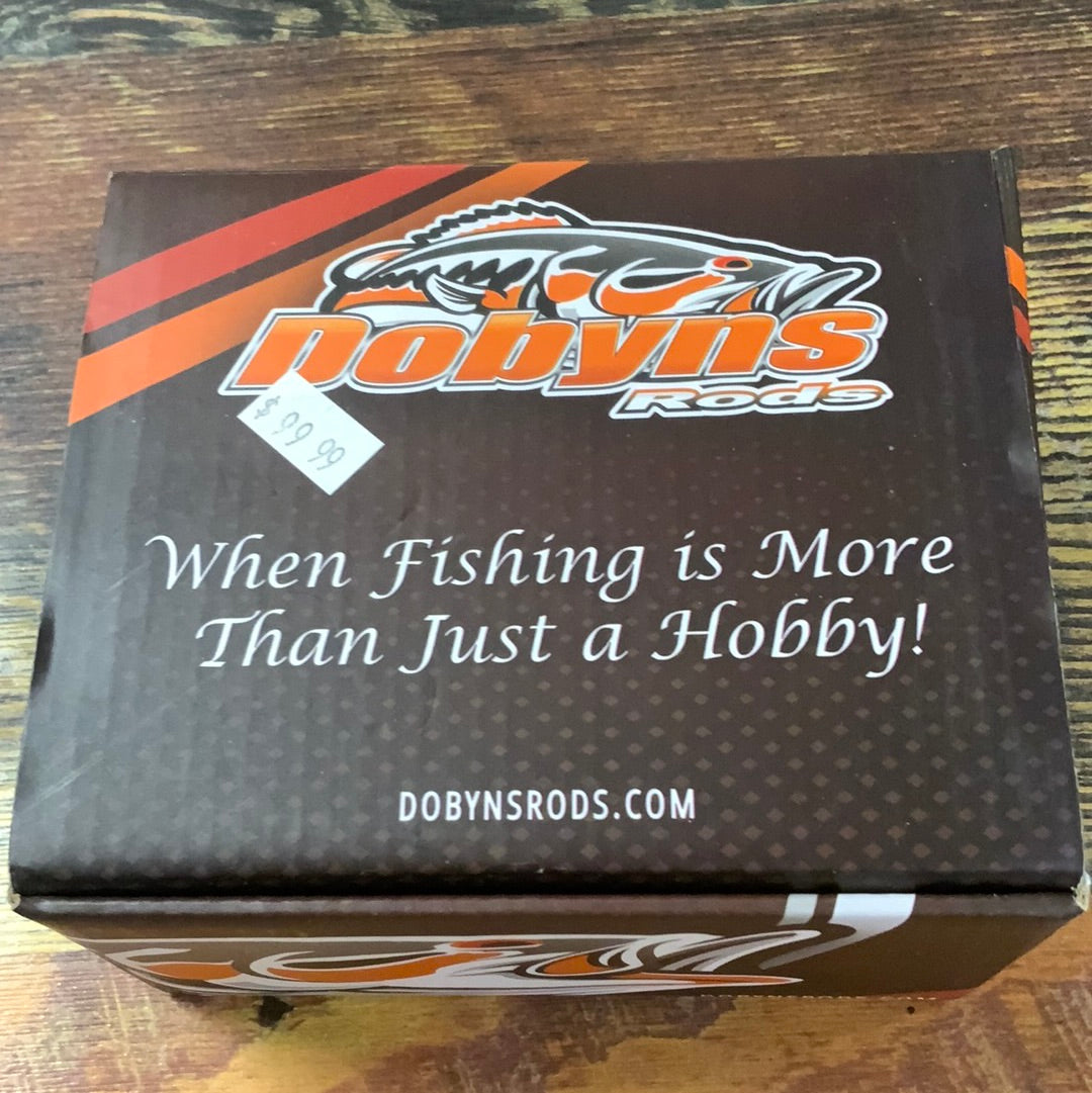 Dobyns Bait Caster 8:1:1 - RH - Red
