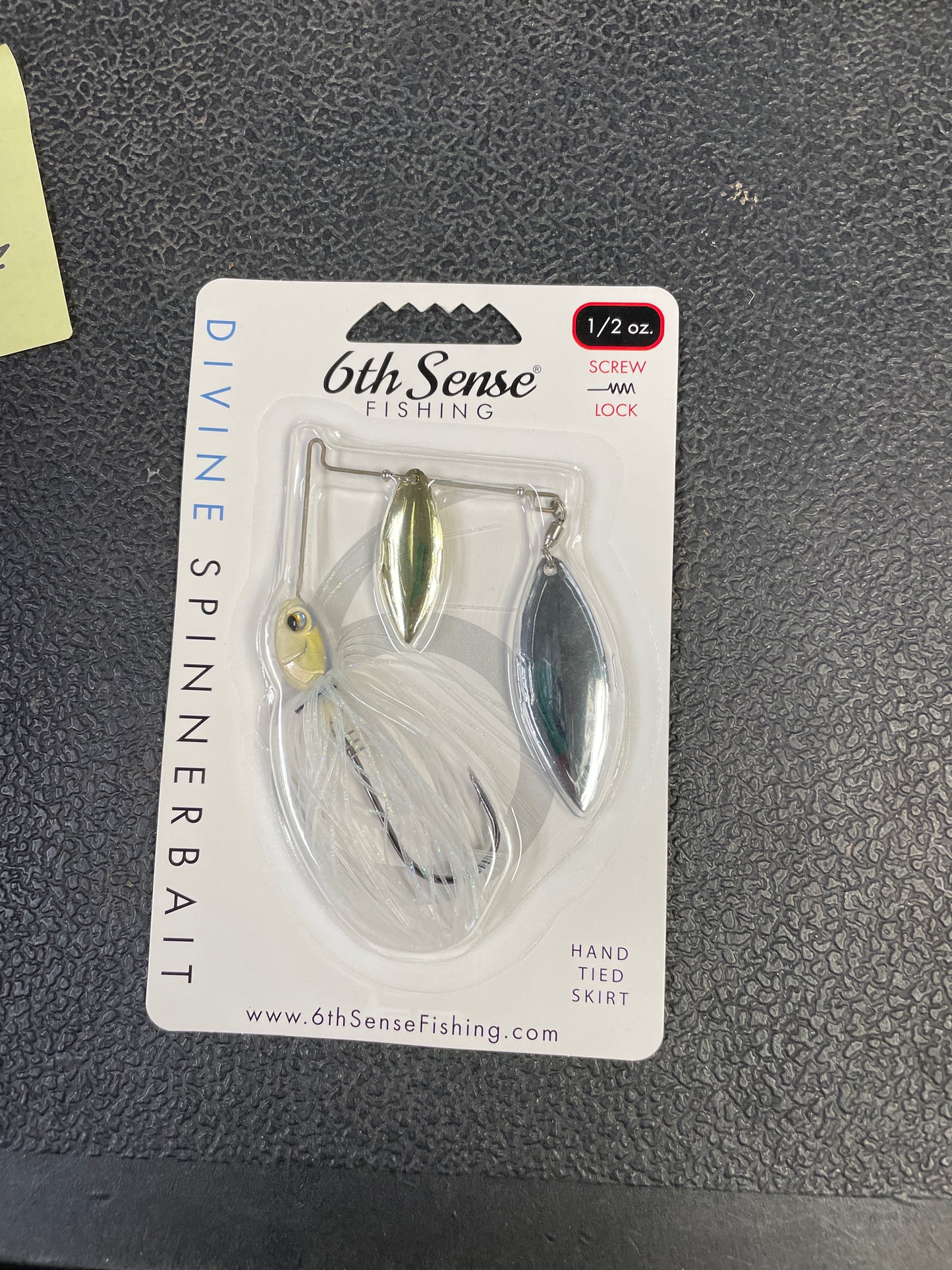 6th Sense Divine Spinnerbait 1/2 oz. Shad Ice