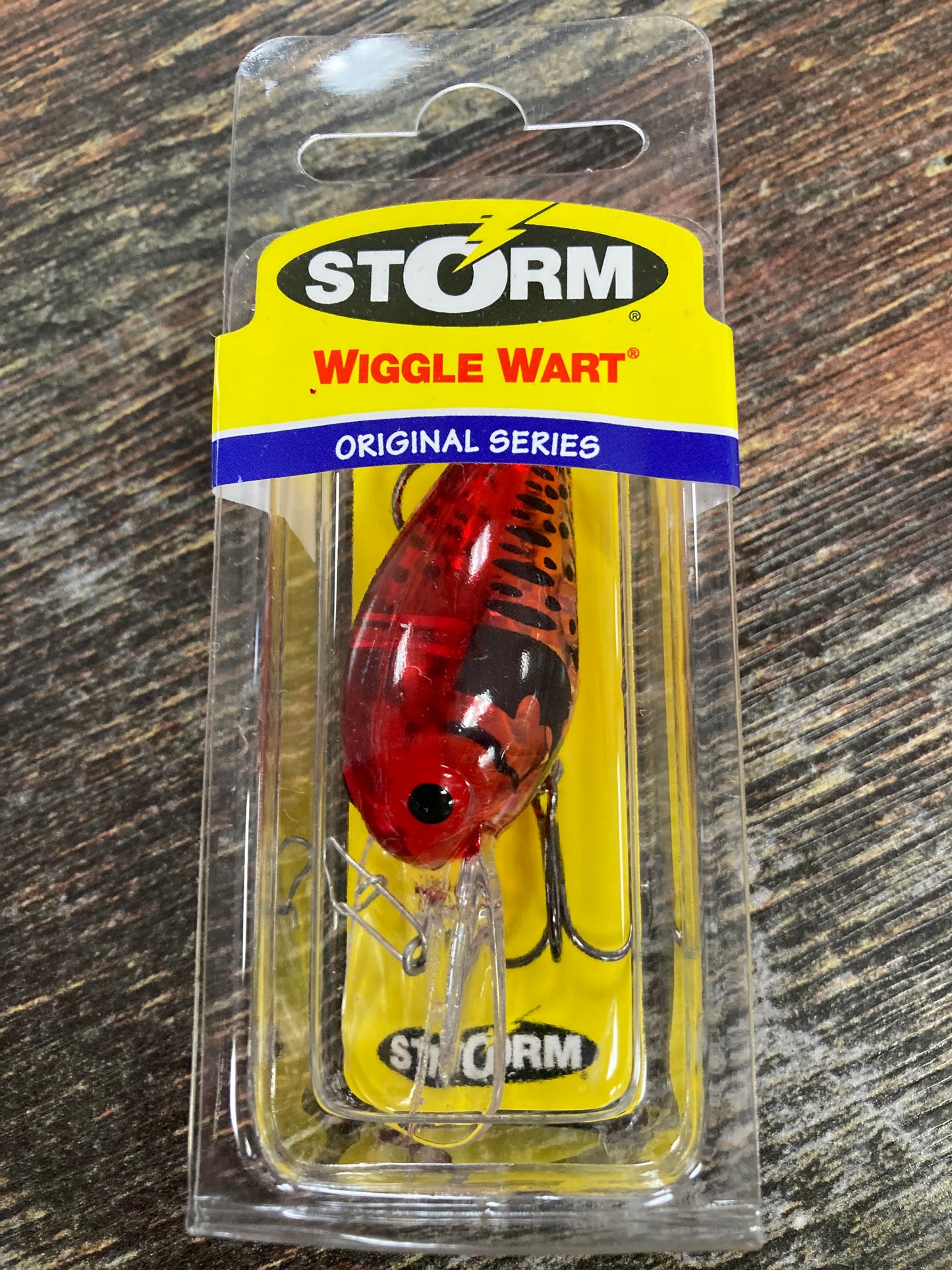 STORM WIGGLE WART 3/8 PHANTOM RED CRAW