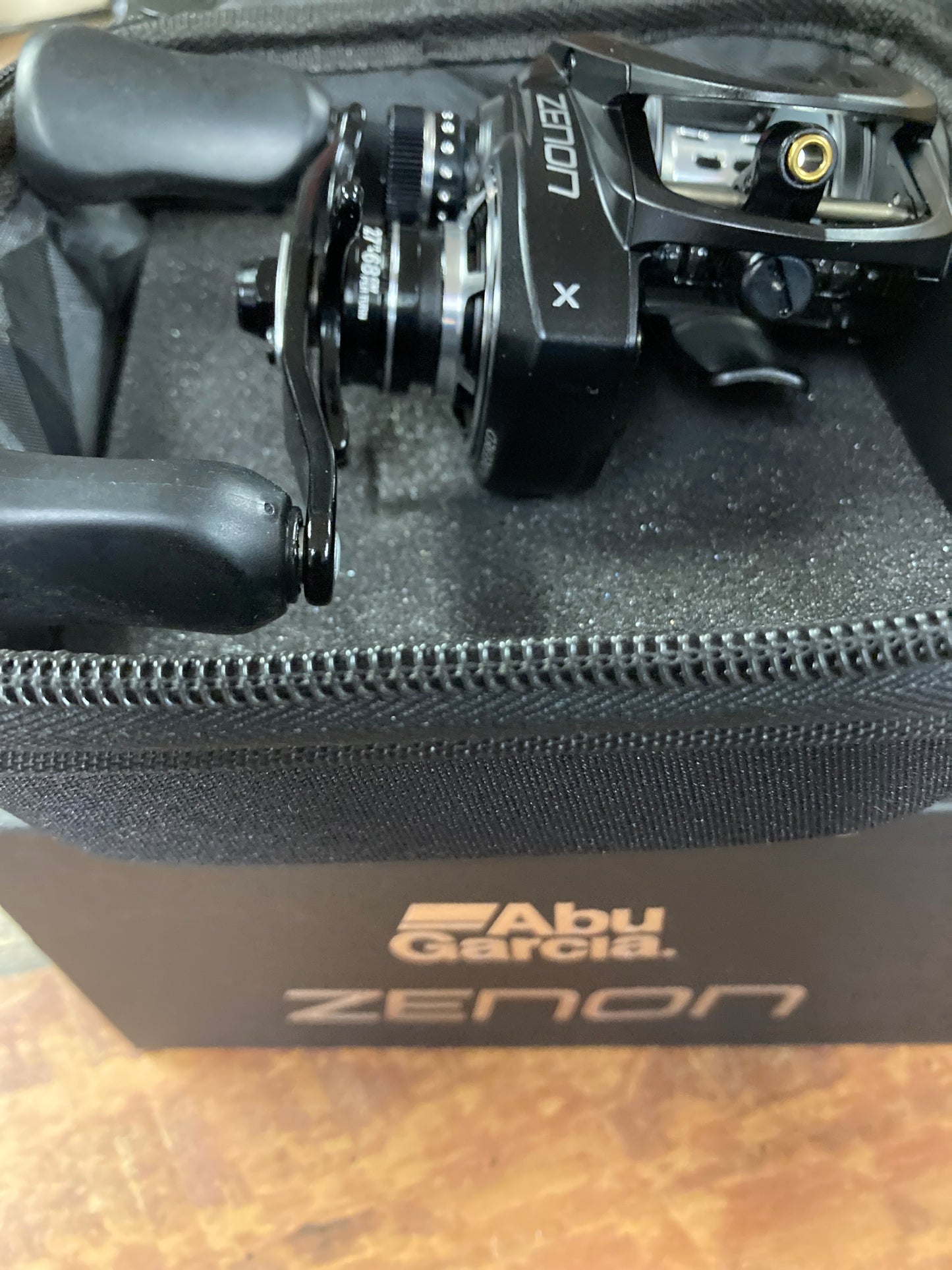 Abu Zenon 6.8.1