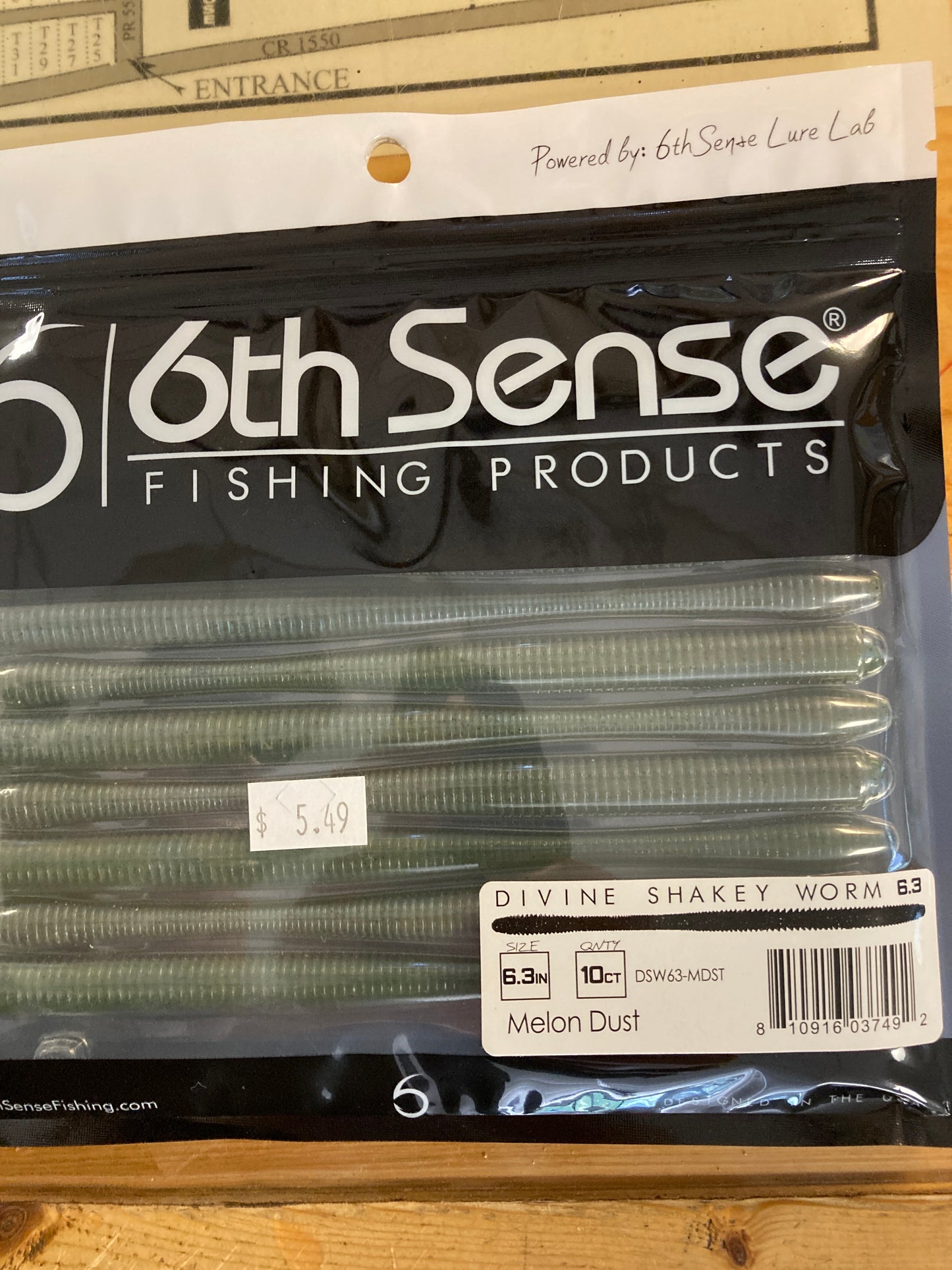 6th Sense Divine Shakey Worm 6.3" Melon Dust