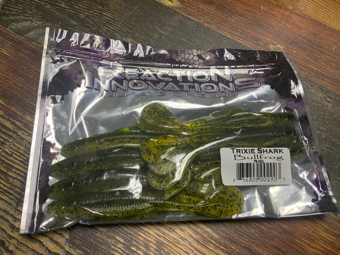 Reaction Innovations Trixie Shark - Bull Frog