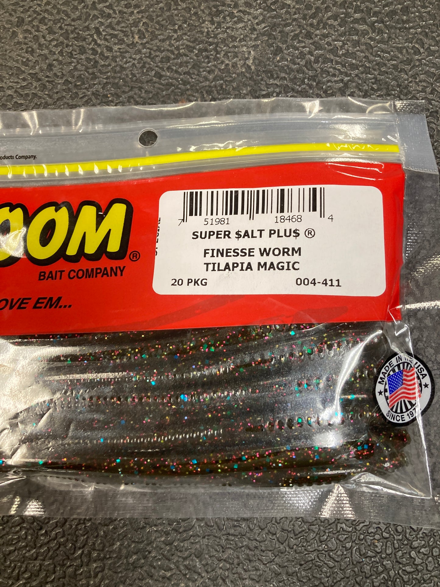 Zoom Finesse Worm Talapia Magic