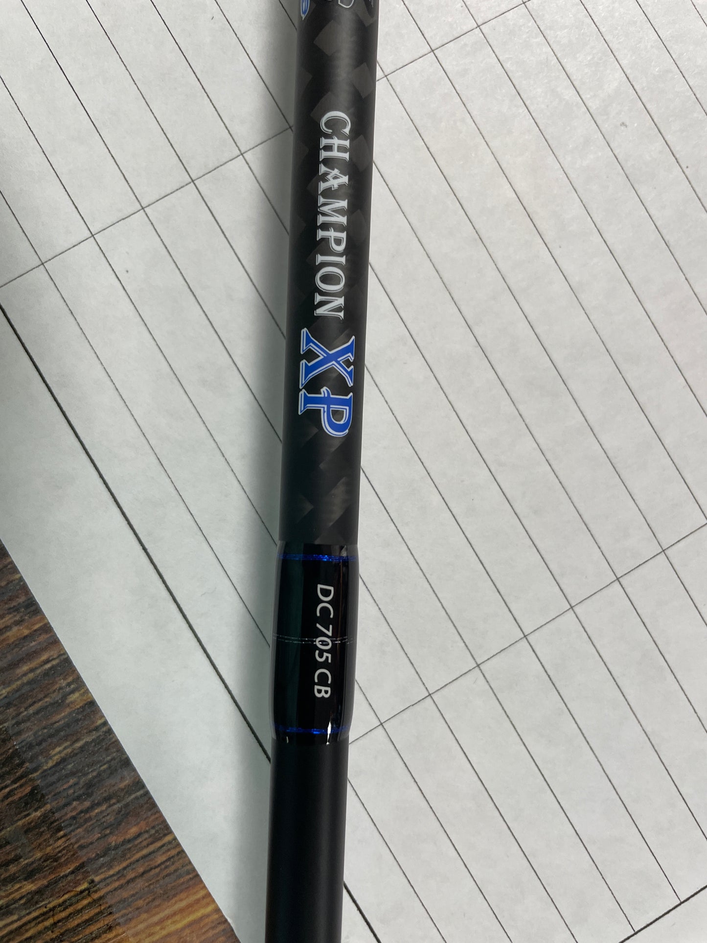 Dobyns Champion XP - DC 705CB