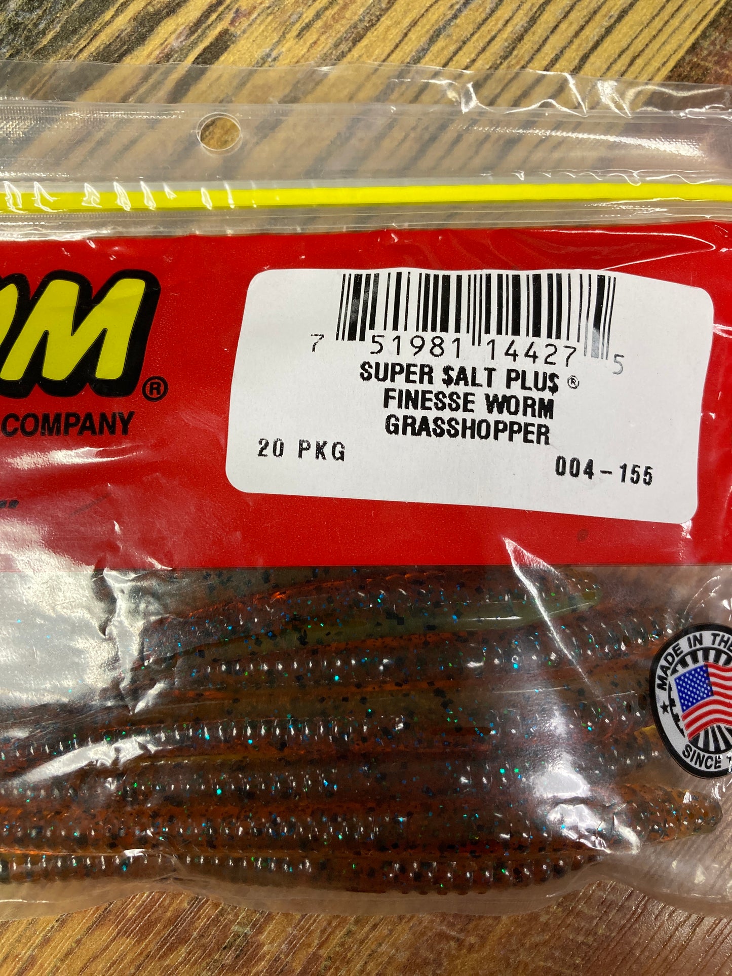 Zoom Finesse Worm 4.5” Grasshopper