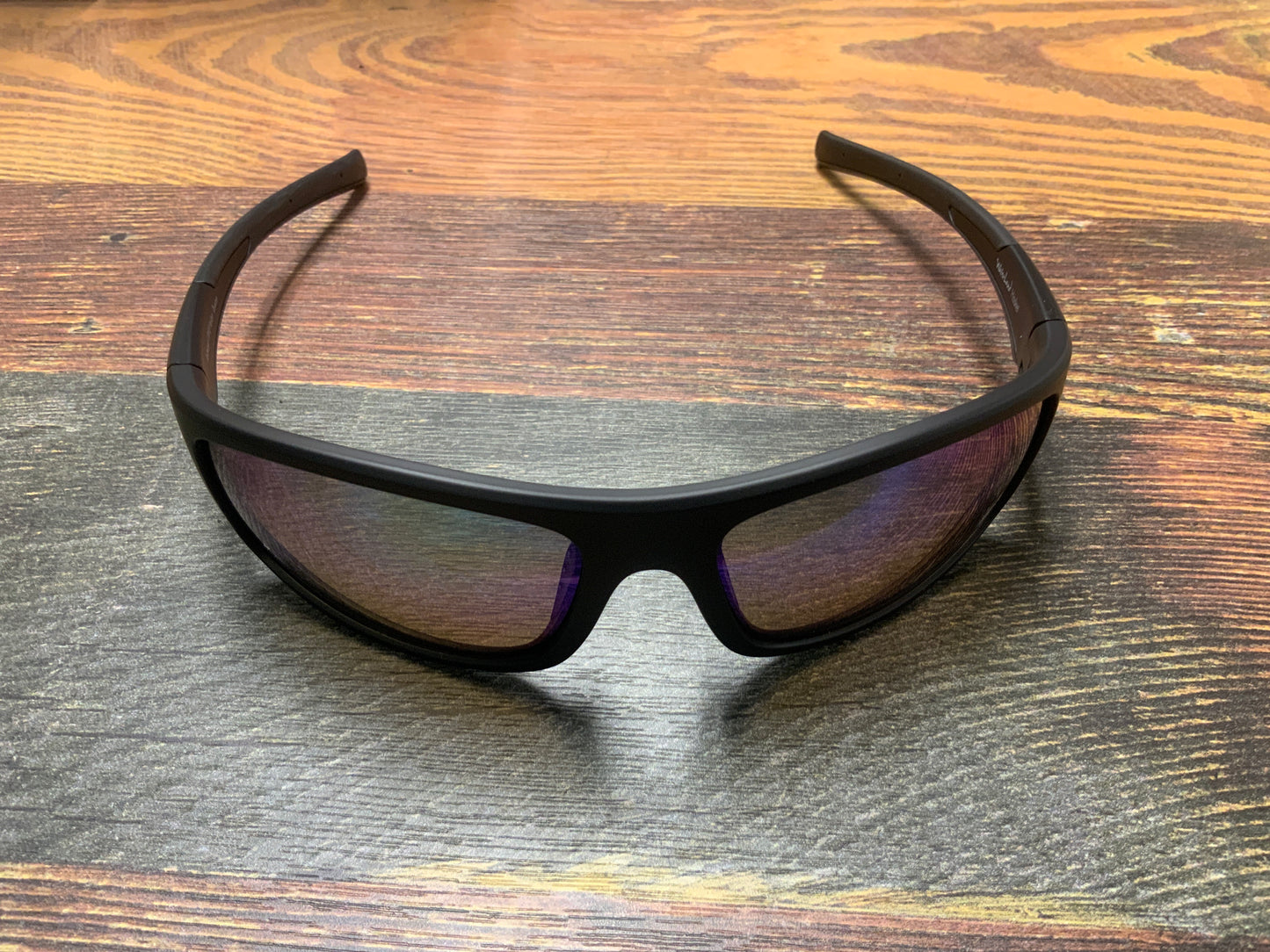 Waterland Hasket - Matte Black Green Mirror