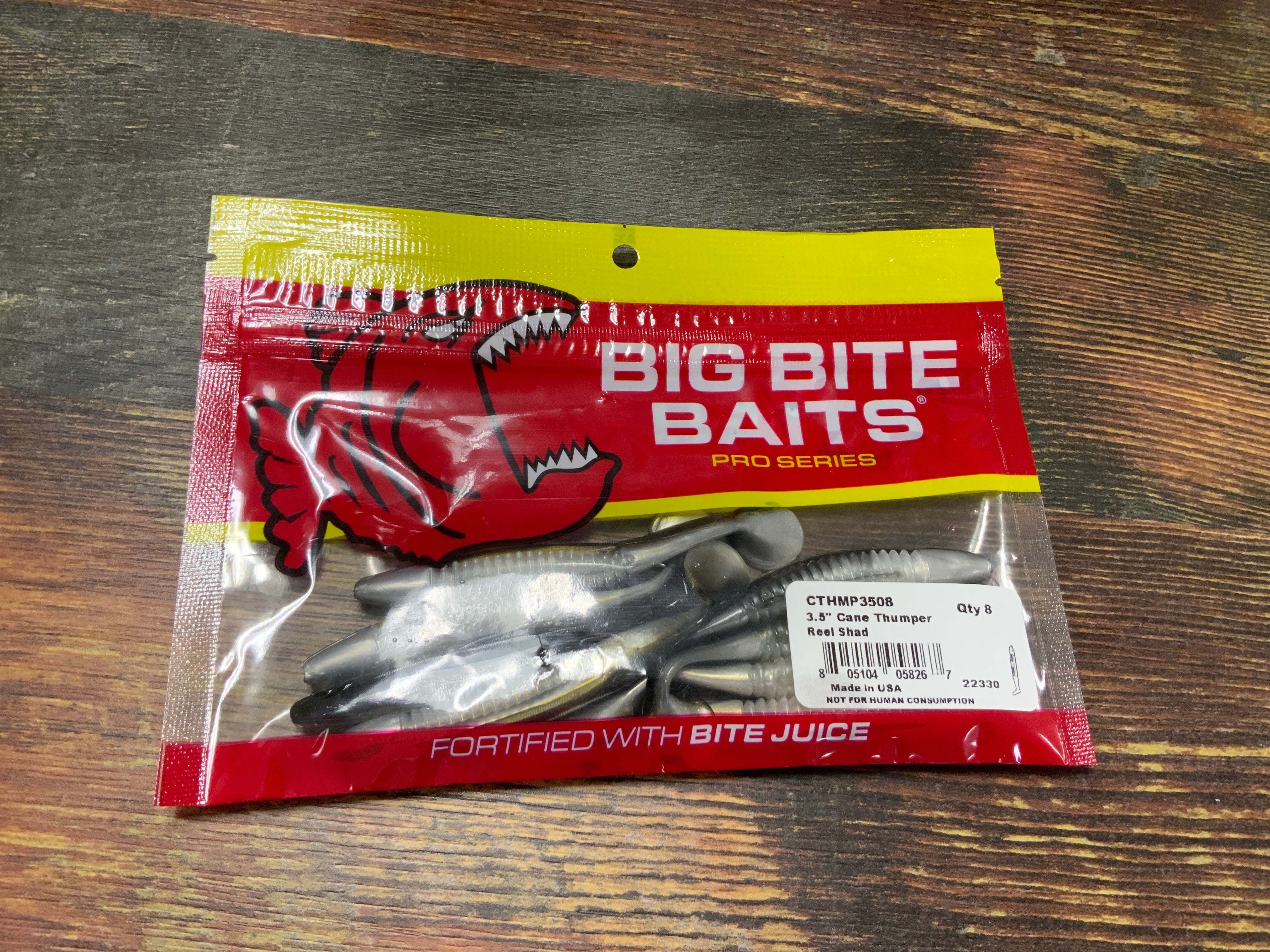 cane thumper fishing lure Big Bite Baits Thumer Reef & Reel the specially placed hook pockets on the top Big Bite Baits Cane Thumper