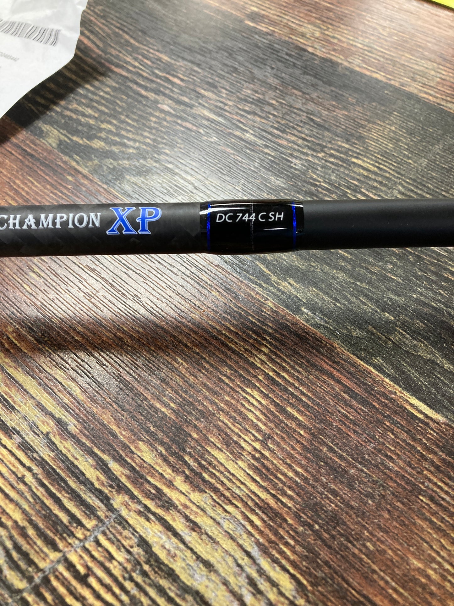 Dobyns Champion XP - DC 744 C SH