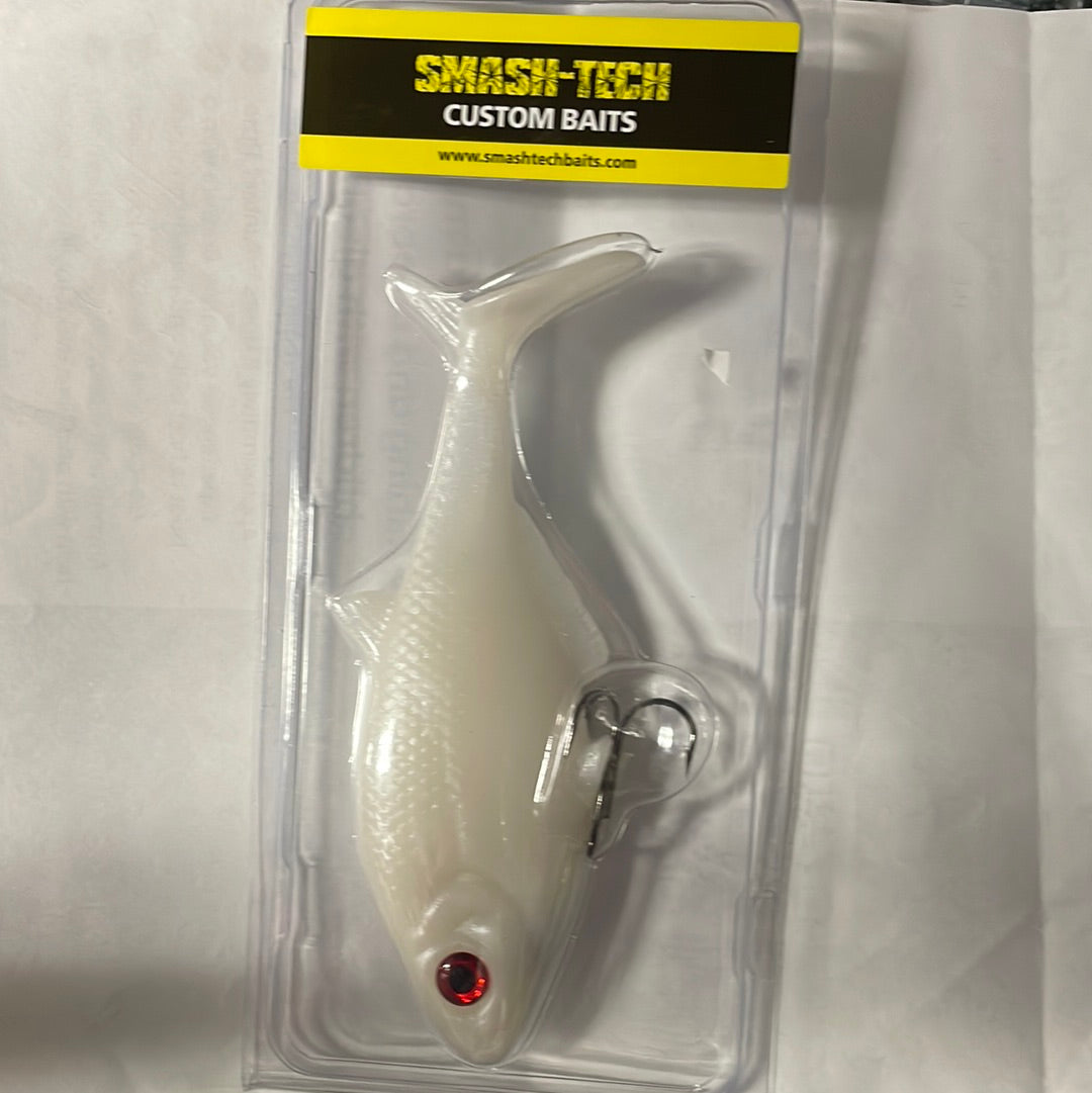 Smash Tech Swimbait 6” Pearl White