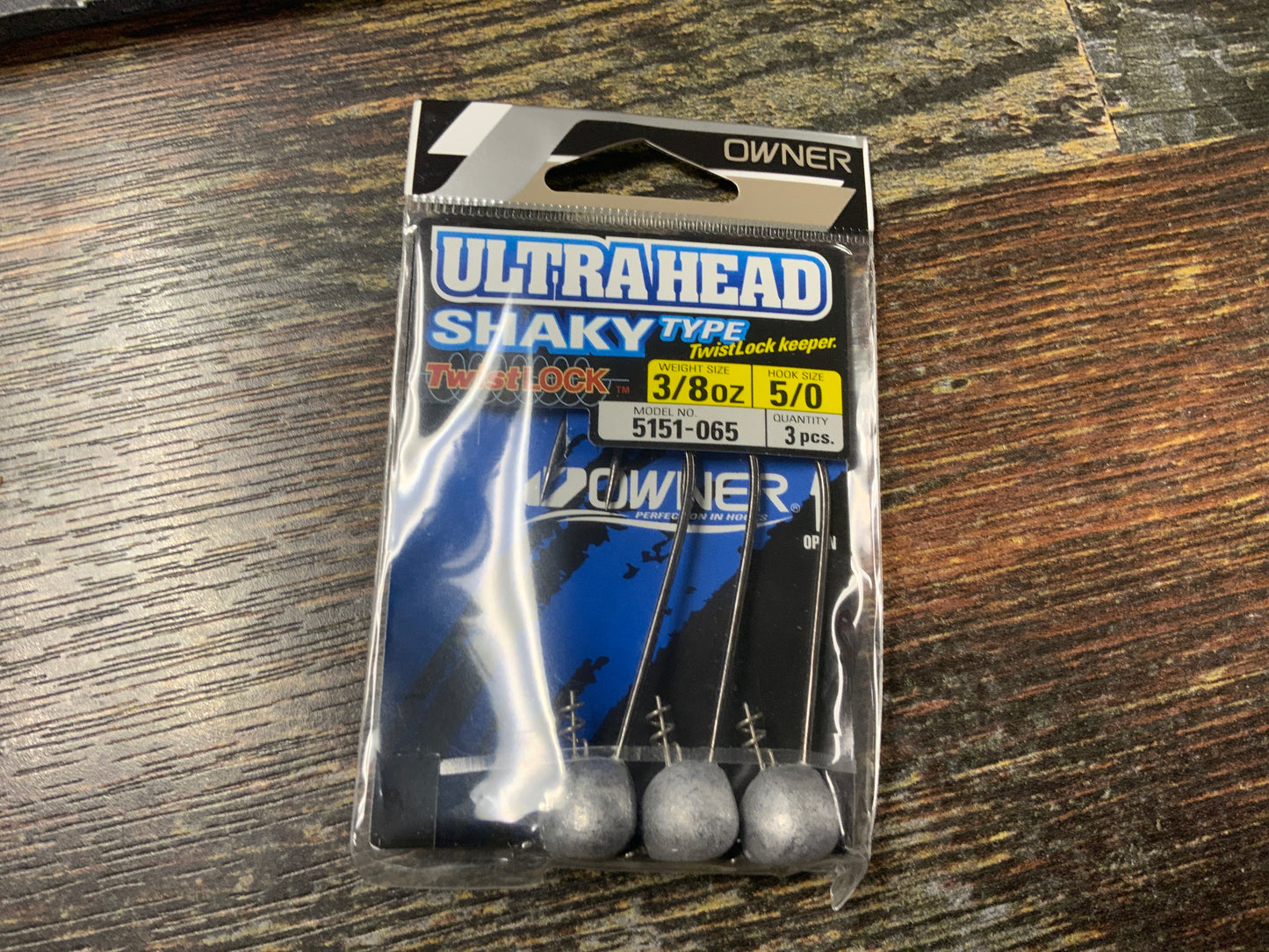 Owner Ultra Head Shaky Twist Lock 3/8 oz. 5/0