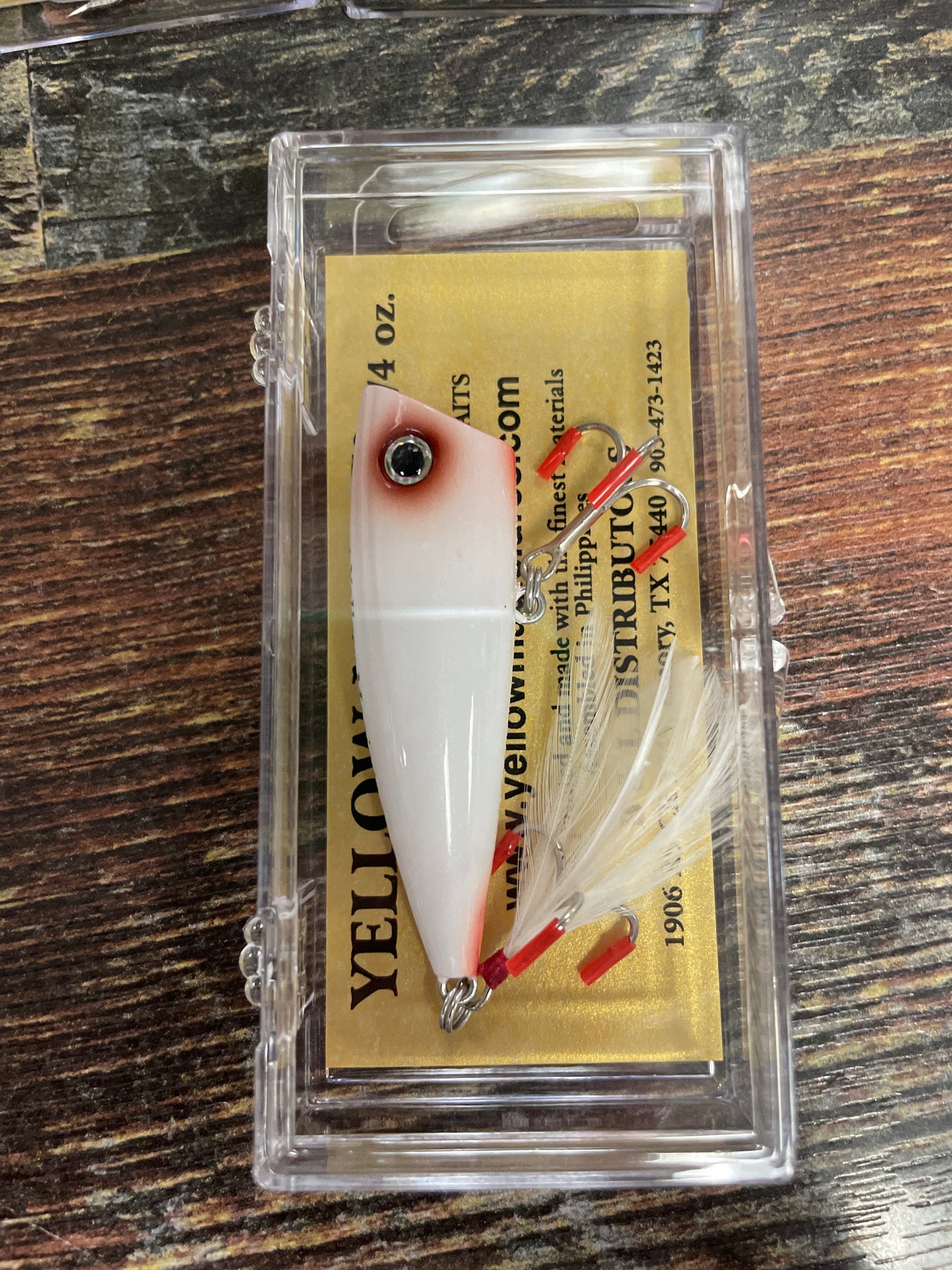 Yellow Magic YM-b19 white Shad