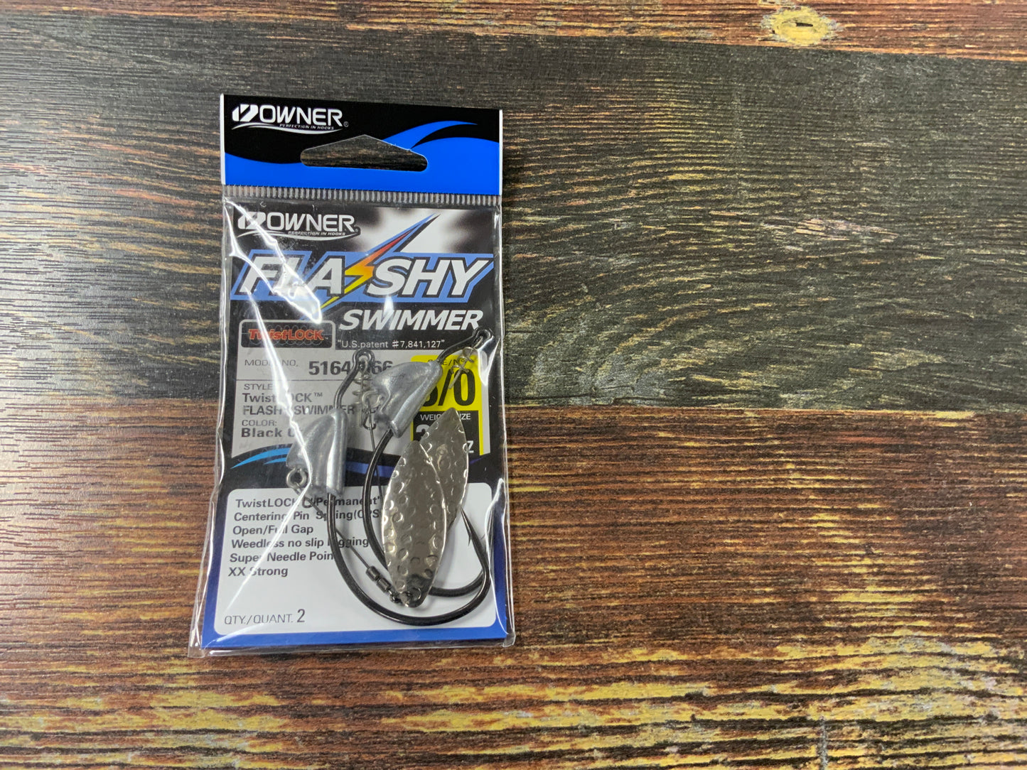 Owner Flashy Swimmer 3/8 oz. 6/0 Black Chrome