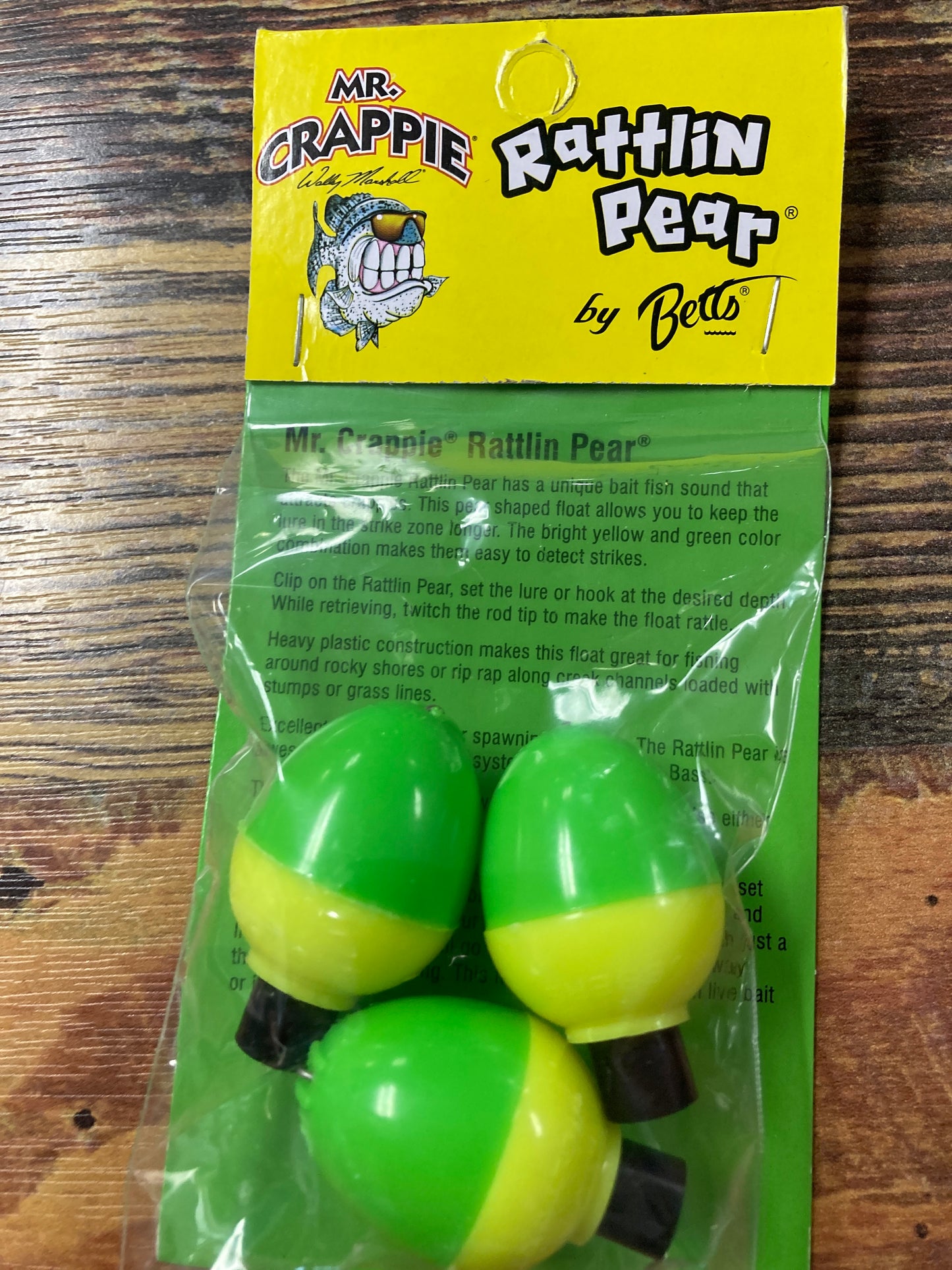 Mr Crappie 1" Rattlin Pear Bobber - Yellow/Green