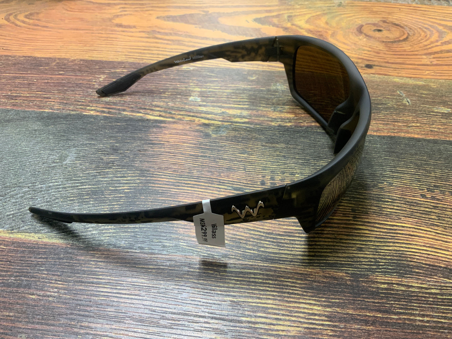 Waterland Mineral - Glass Milliken Silversight Mirror