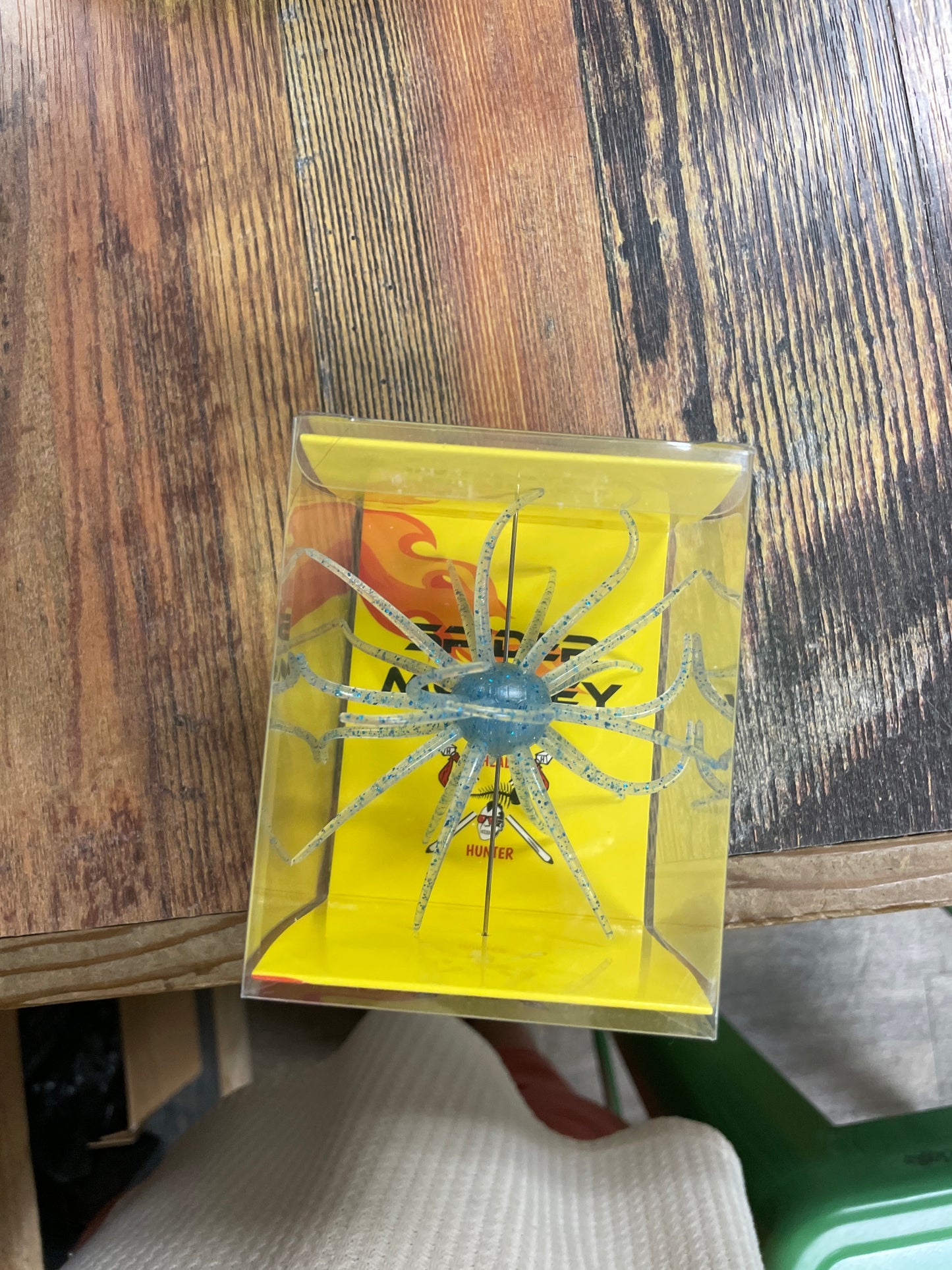 Spider monkey SPM-BI-1 ice blue