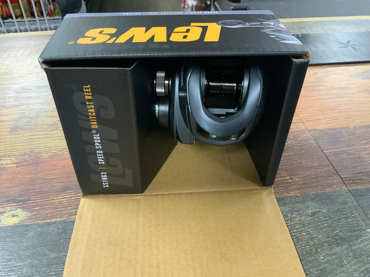 Lews Speed Spool SS1HG3 6:8:1 RH