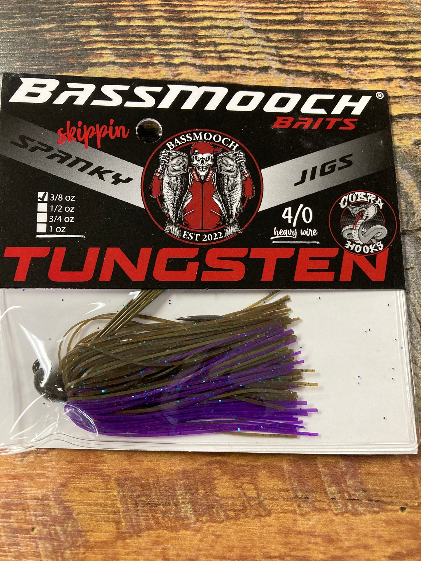 Bass Moouch Skippin Jigs 3/8 oz Green Pumpkin Magic