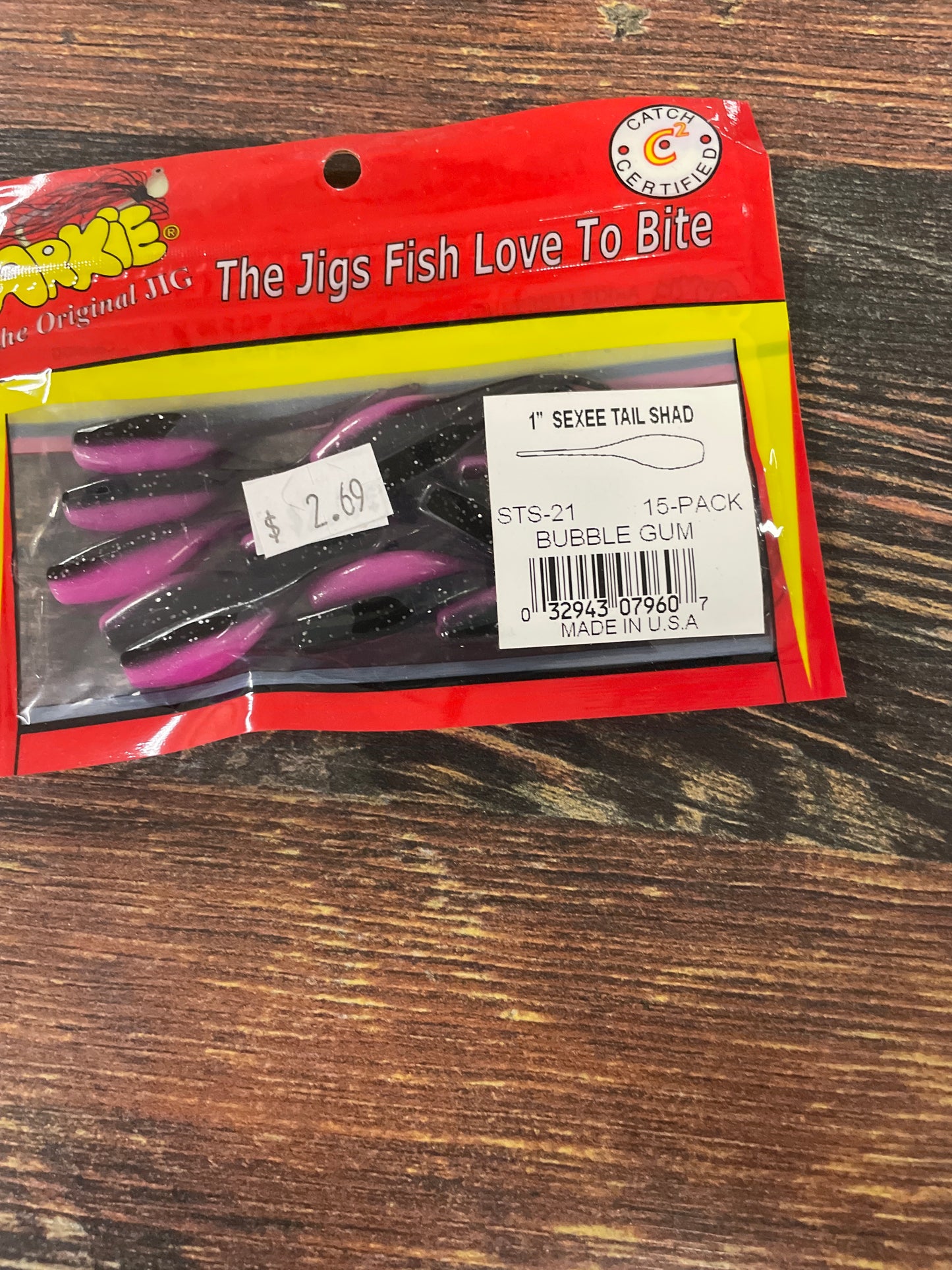 Arlie 1” Sexee Tail Shad Bubble Gum