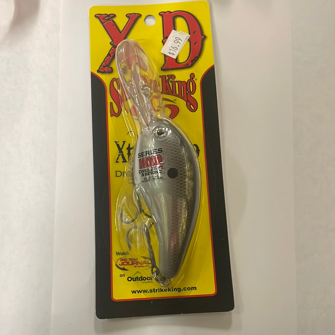 Strike King 10XD Dives 24’ Beyond Green Gizzard Shad