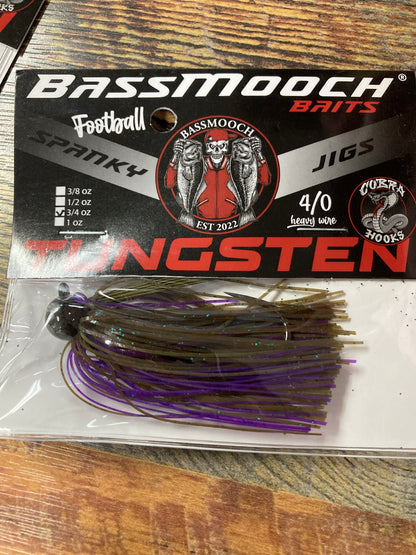 Bassmooch Football Jigs 3/4 oz Green Pumpkin Candy