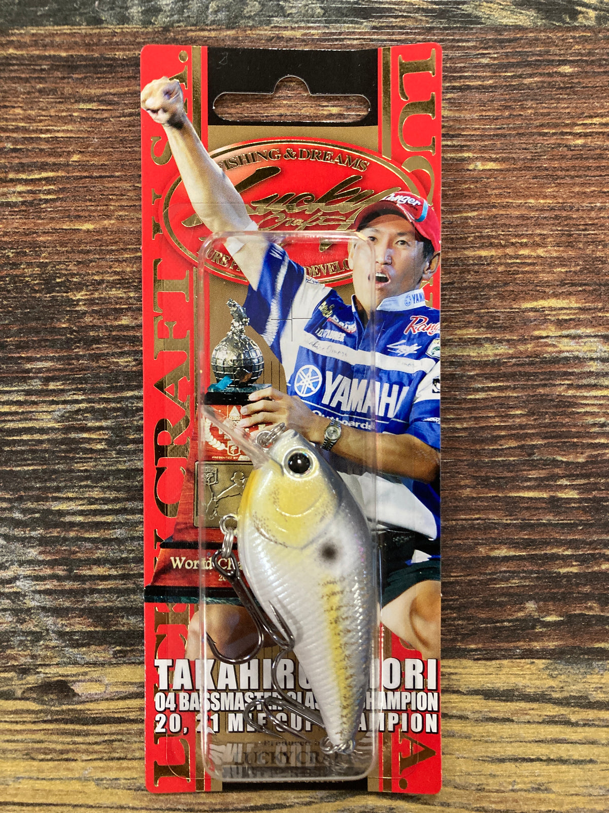 Lucky Craft 1/2 oz 2.4” Gold Thfn Shad