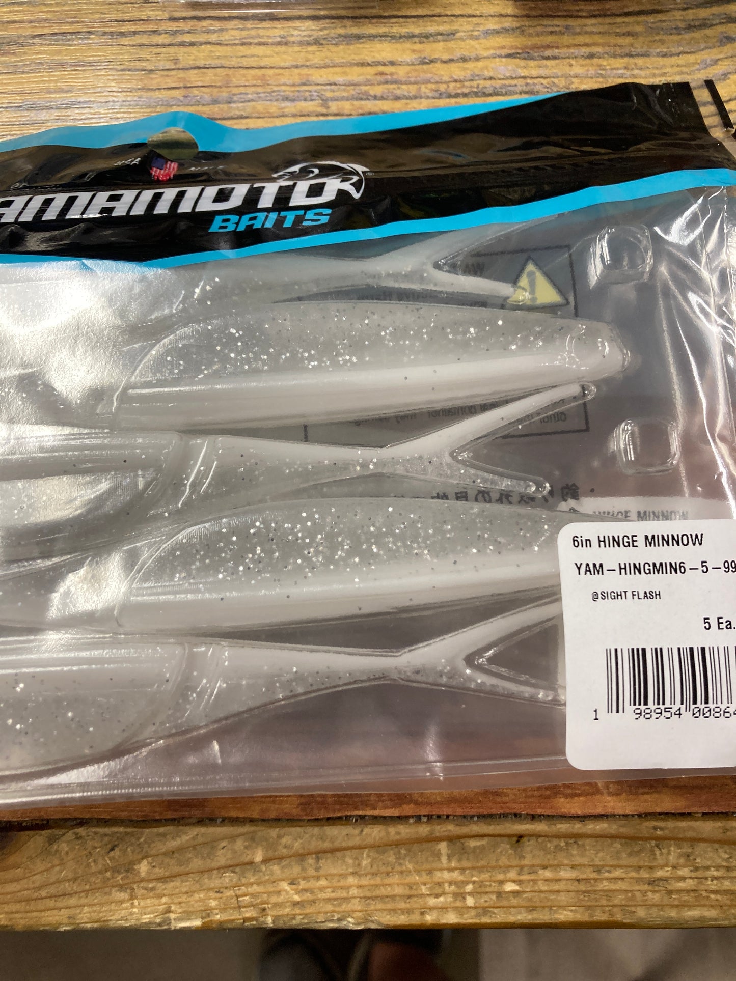 Yamamoto Hinge Minnow 6” Sight Flash