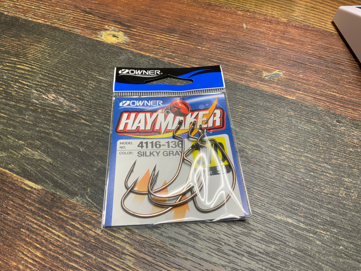 Owner Haymaker Hook 3/0 Silky Gray