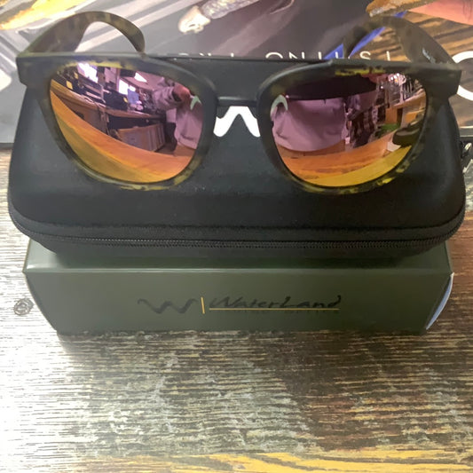 Waterland Jeune- Blackwater Lavender Mirror