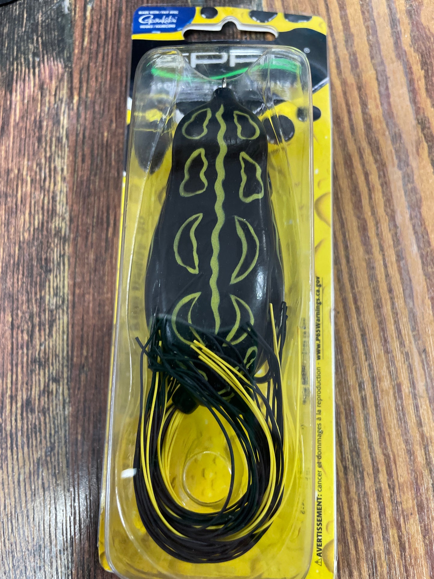SPRO Bronzeye King Daddy 90 Rainforest Black