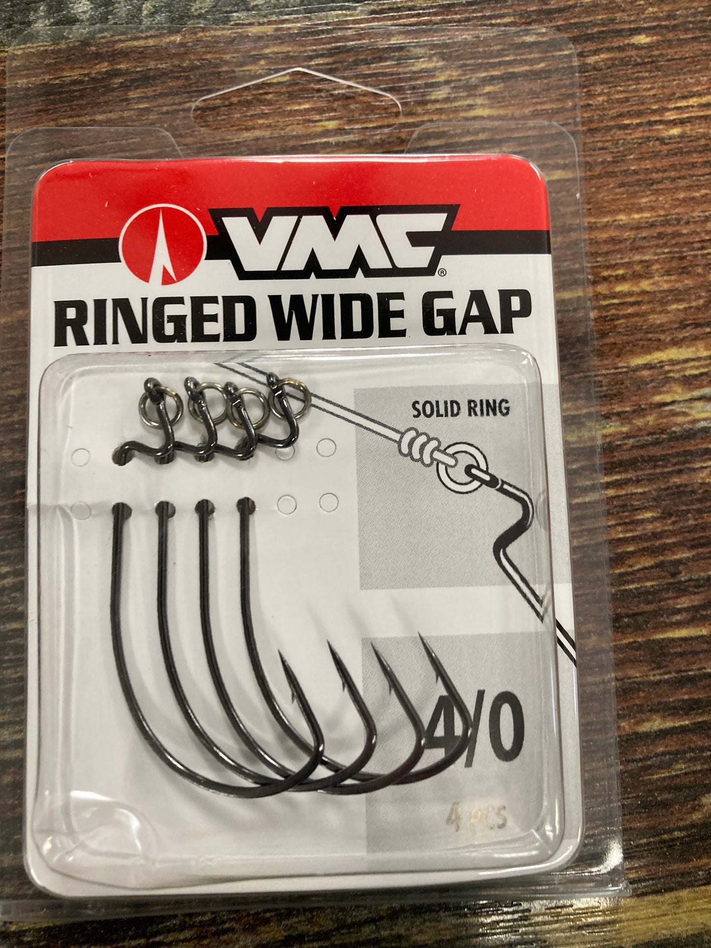 VMC Ringed Wide Gap Hook 4/0 Black