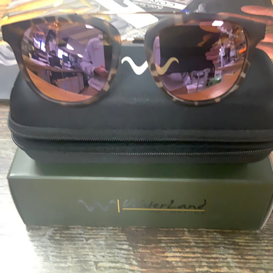 Jeune Fawn Tortoise Rosewater Mirror