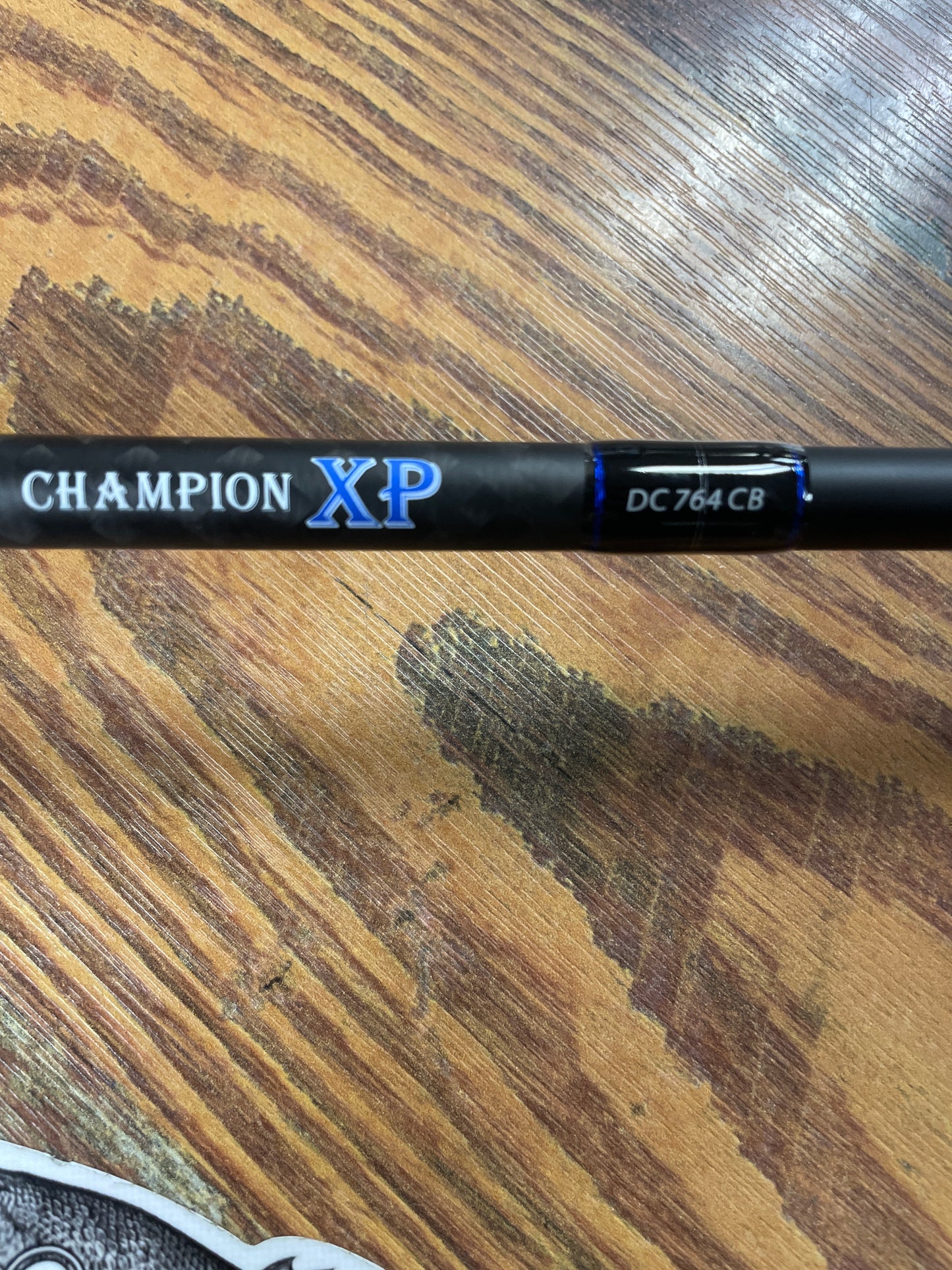 Dobyns Champion XP - DC 764CB