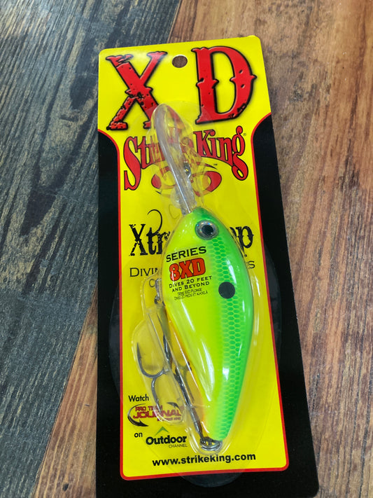 Strike King Pro Model 8XD - Green Back Chartreuse