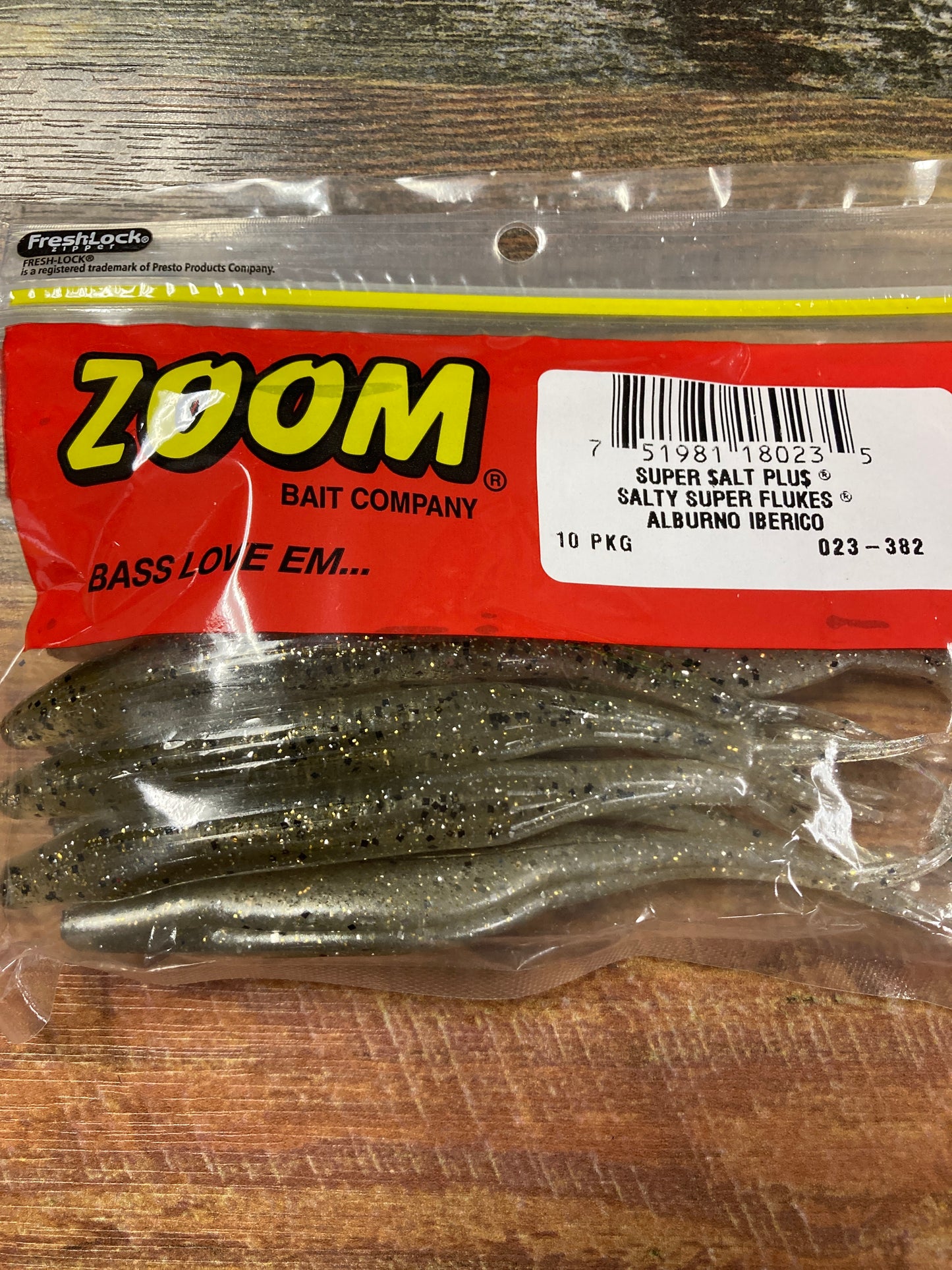 Zoom  Super Fluke - Alburno Iberico