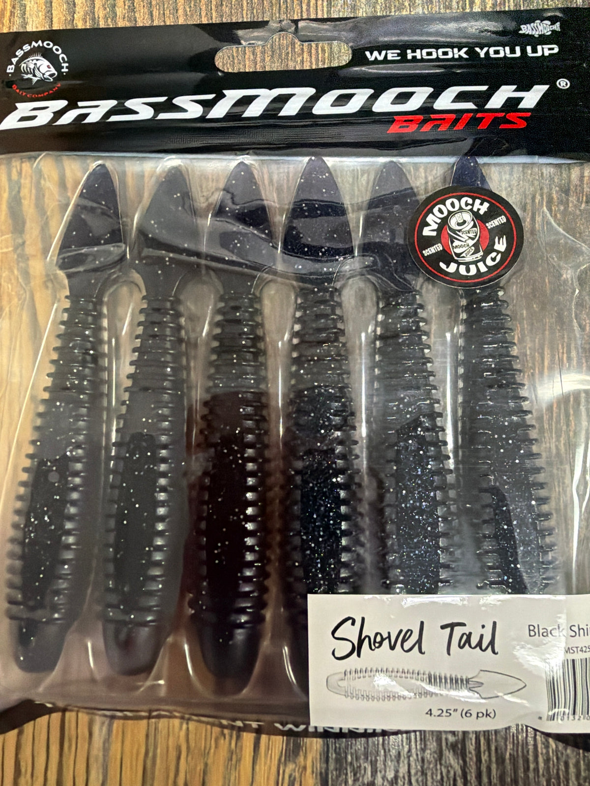 Bassmooch Shovel Tail 4.25” Black Shimmer