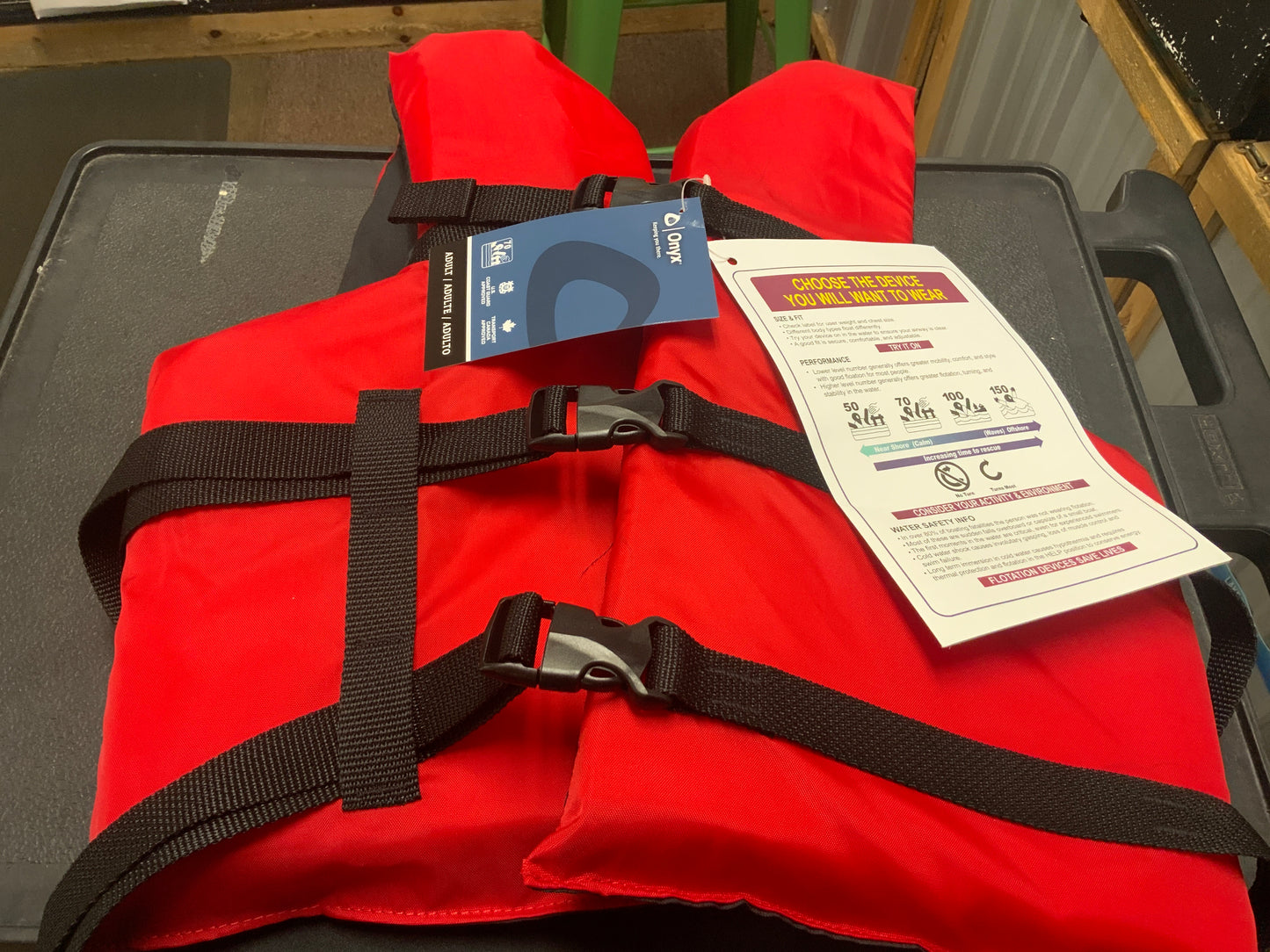 Onyx Life Vest XL - Adult Red 90+ Chest 40-60