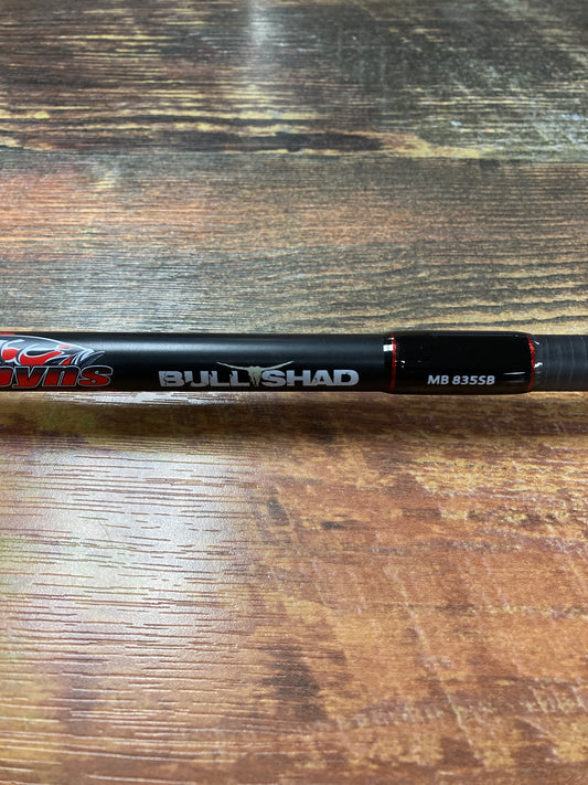 Dobyns Mike Bucca Bull Shad MB 835SB -Casting