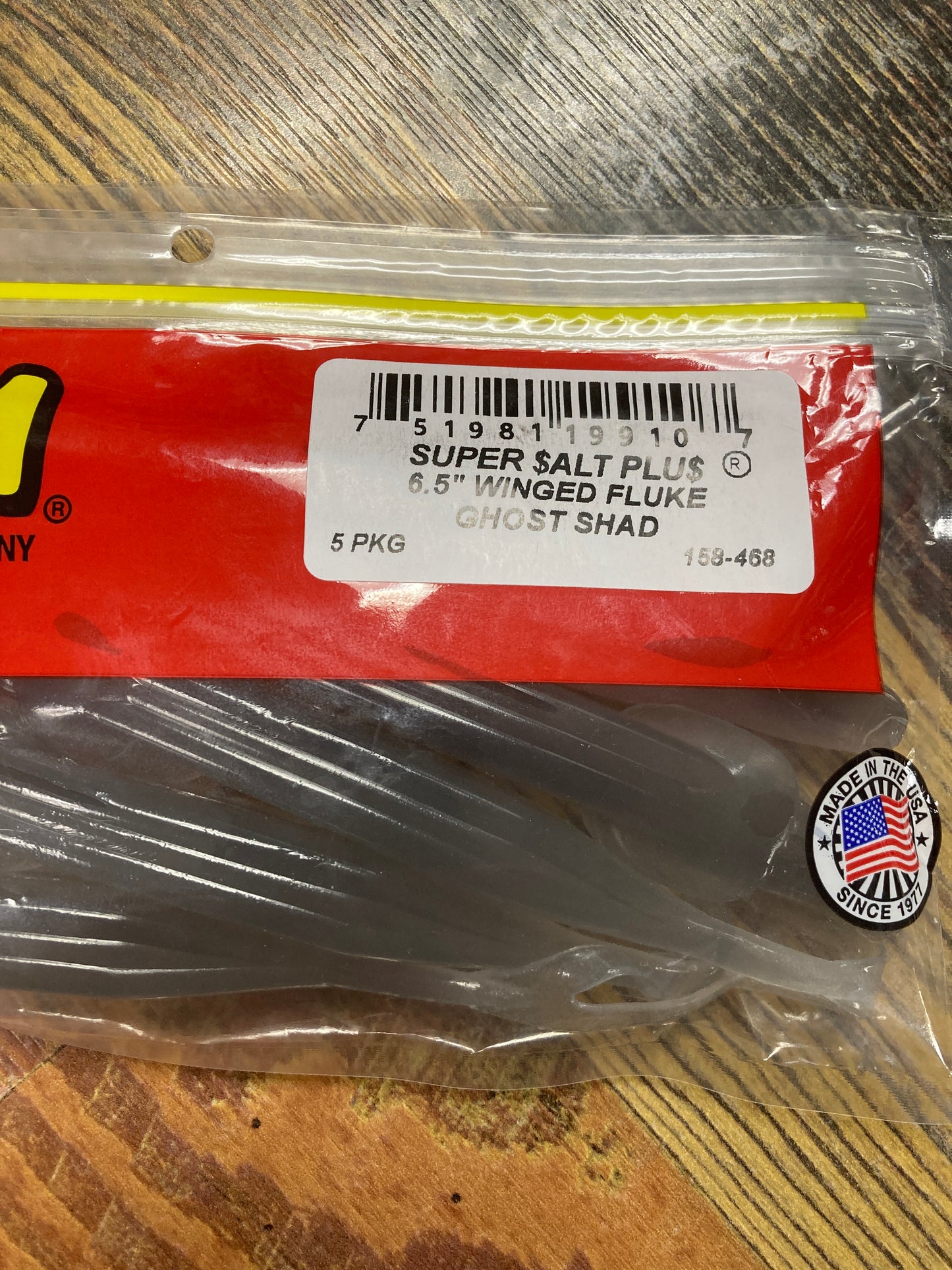 Zoom Winged Fluke 6.5” Ghost Shad