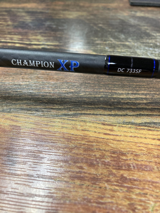 Dobyns Champion XP - DC 733SF - Spinning