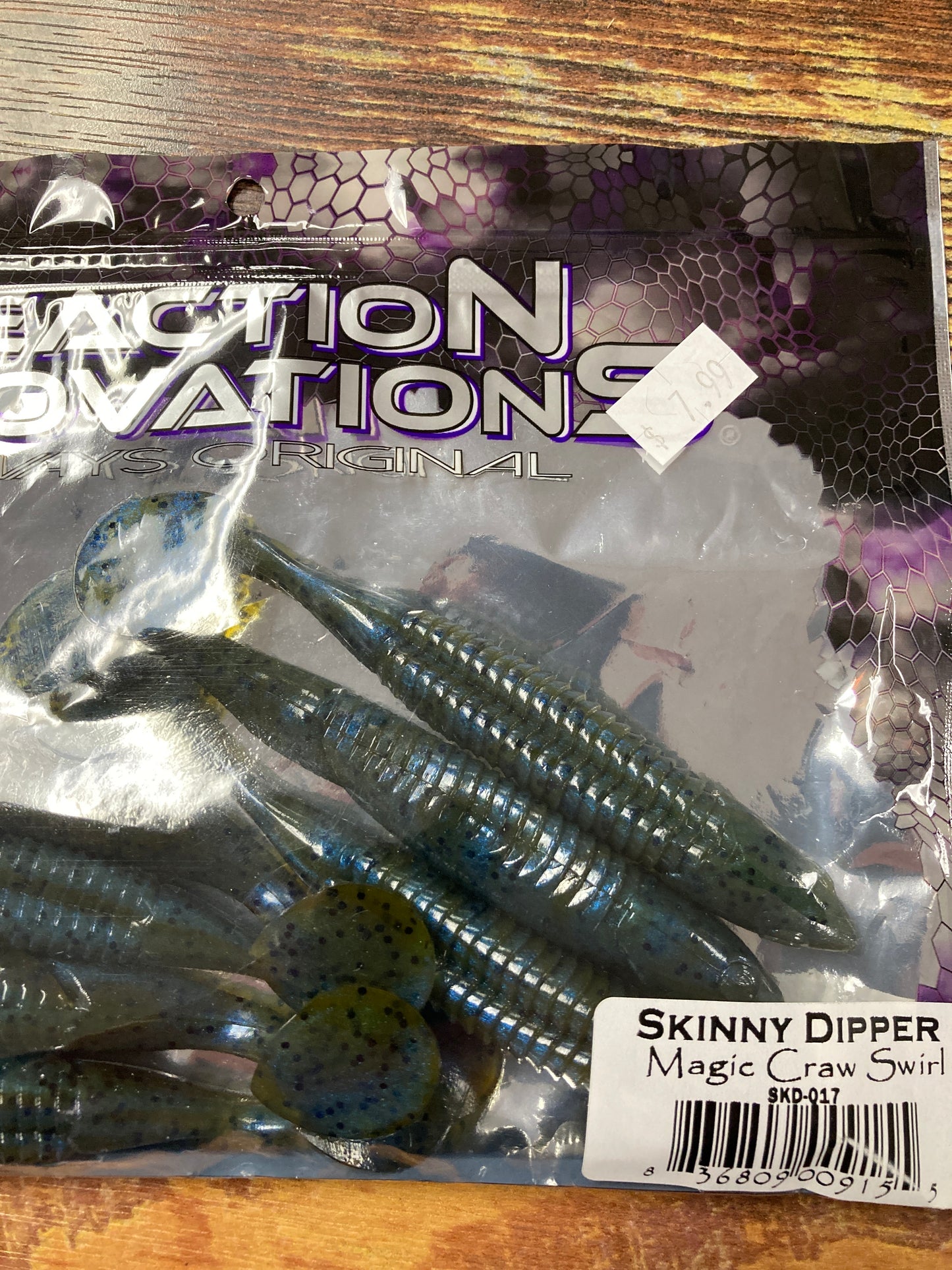 Reaction Innovation Skinny Dipper - Magic Craw Swirl