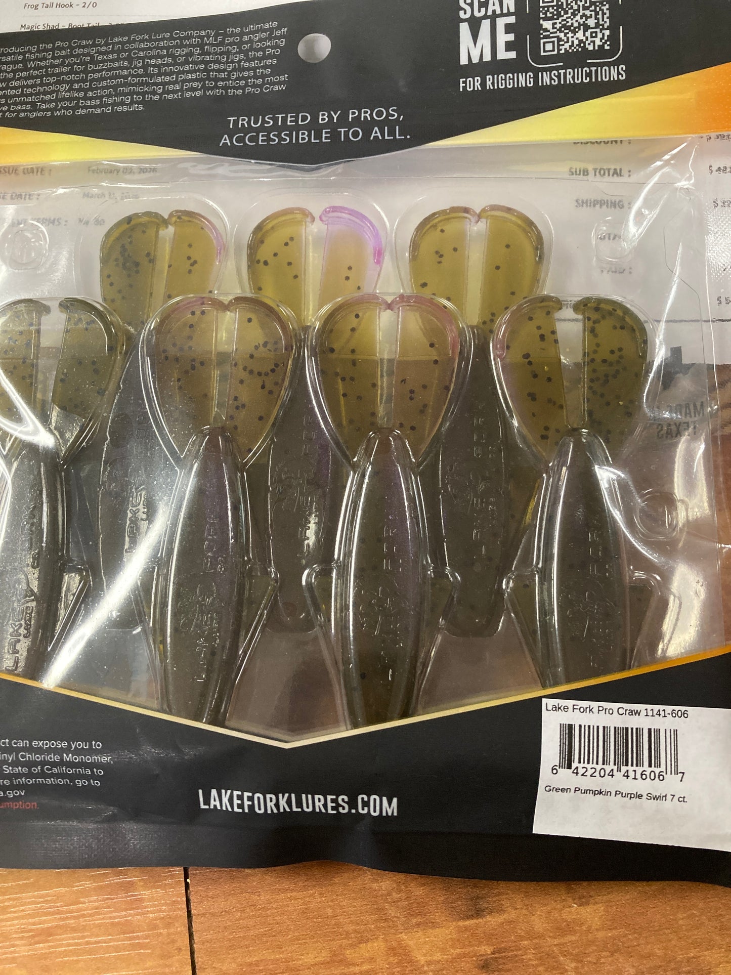 Lake Fork Lures Pro Craw Green purple Swirl