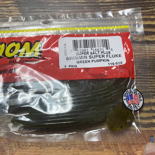 Zoom Swimmin Super Fluke - Green Pumpkin