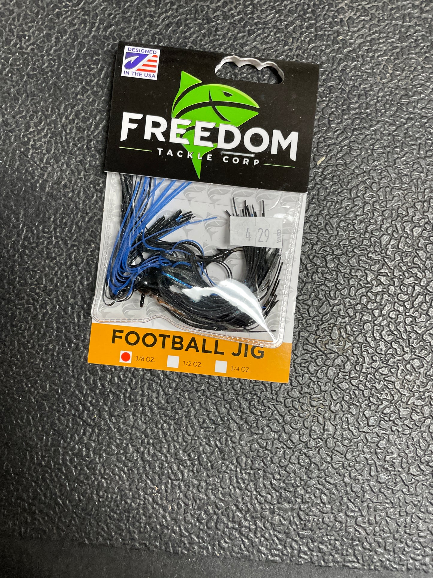Freedom Tackle Corp 3/8 oz. Football Jig Black Blue/ Bleu Noir